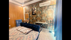 Family Apartment No 2 ISB F-11